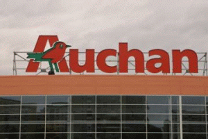 Auchan a cumpărat hipermarketurile Real